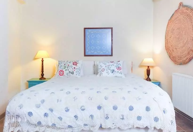 ペンション Adamos Studio Hotel Apartments