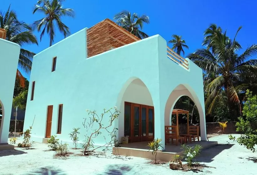 Lomakeskus Kijani Beach Villas