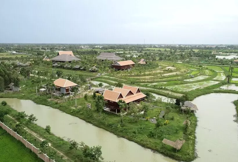 リゾートホテル Mangala Village