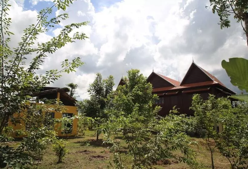 リゾートホテル Mangala Village