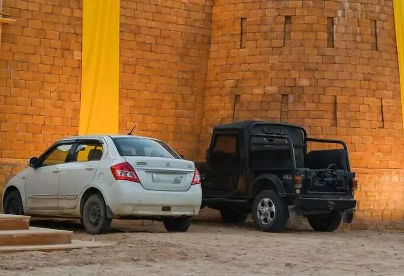 Lomakeskus Shrinath Desert Camp