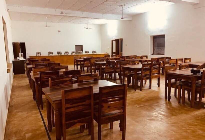 リゾートホテル Shrinath Desert Camp