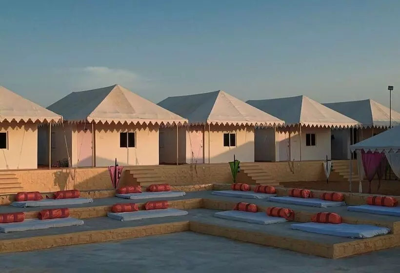 Lomakeskus Shrinath Desert Camp