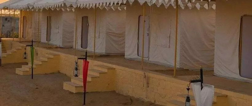 Lomakeskus Shrinath Desert Camp