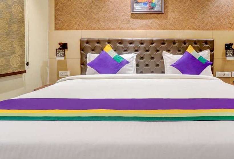 The Golden Crown Hotel Banquet & Cafe