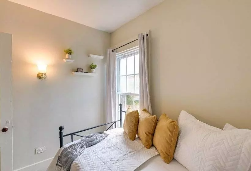 Charming Bangor Home W/ Deck < 1 Mi To Downtown