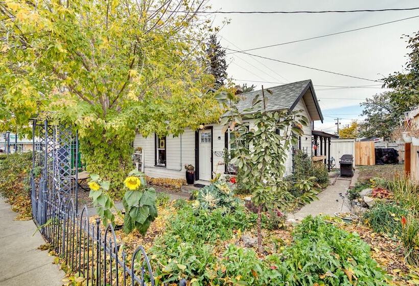 Charming Ellensburg Cottage W/ Private Outdoor Bar