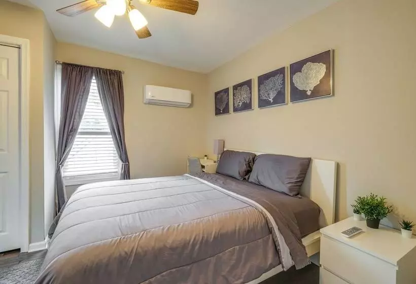 Charming Roanoke Vacation Home   1 Mi To Downtown!