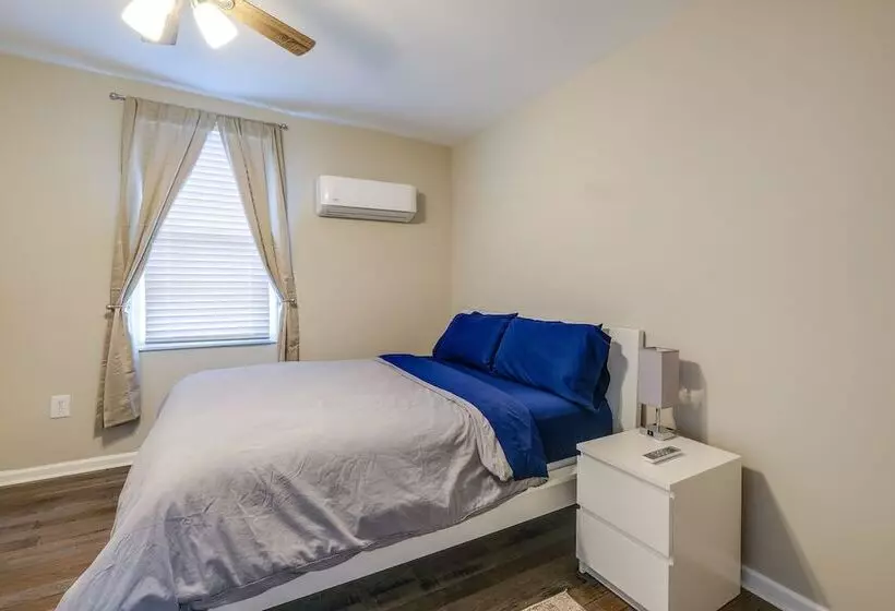 Charming Roanoke Vacation Home   1 Mi To Downtown!