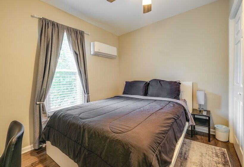 Charming Roanoke Vacation Home   1 Mi To Downtown!