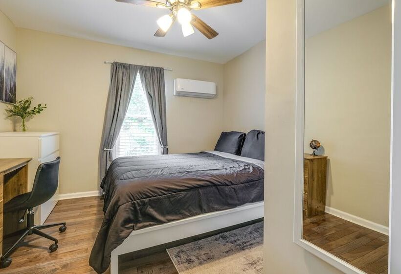 Charming Roanoke Vacation Home 1 Mi To Downtown!