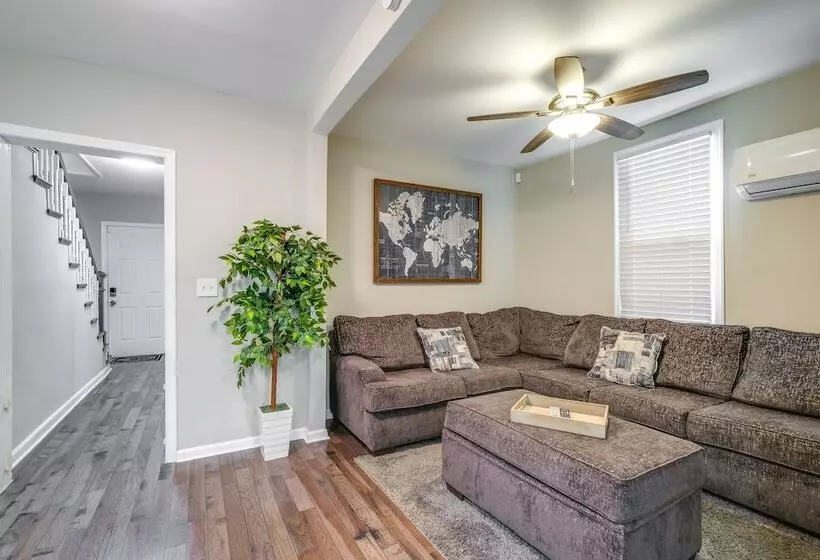 Charming Roanoke Vacation Home   1 Mi To Downtown!