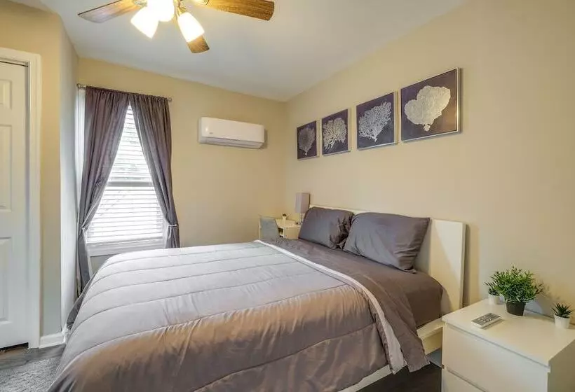 Charming Roanoke Vacation Home   1 Mi To Downtown!