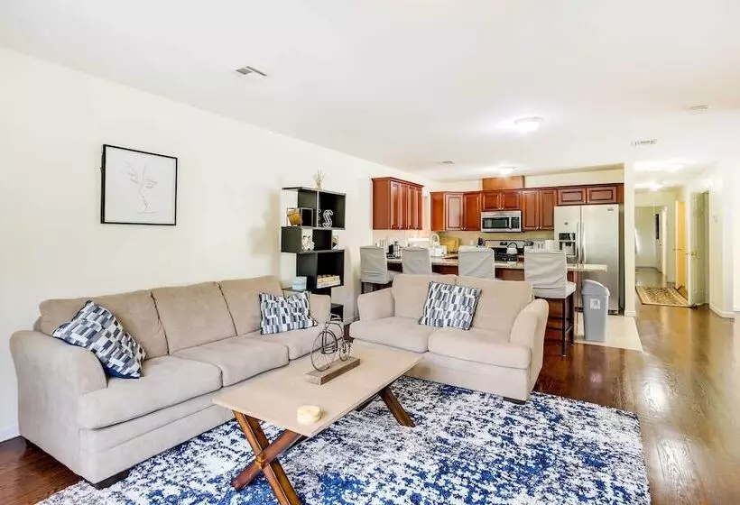 Chic Centrally Located Newark Home W/ Shared Yard!
