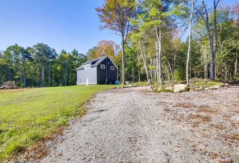 Cozy Camden Cottage W/ Fire Pit & Trail Access
