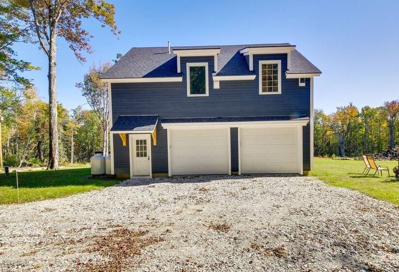 Cozy Camden Cottage W/ Fire Pit & Trail Access