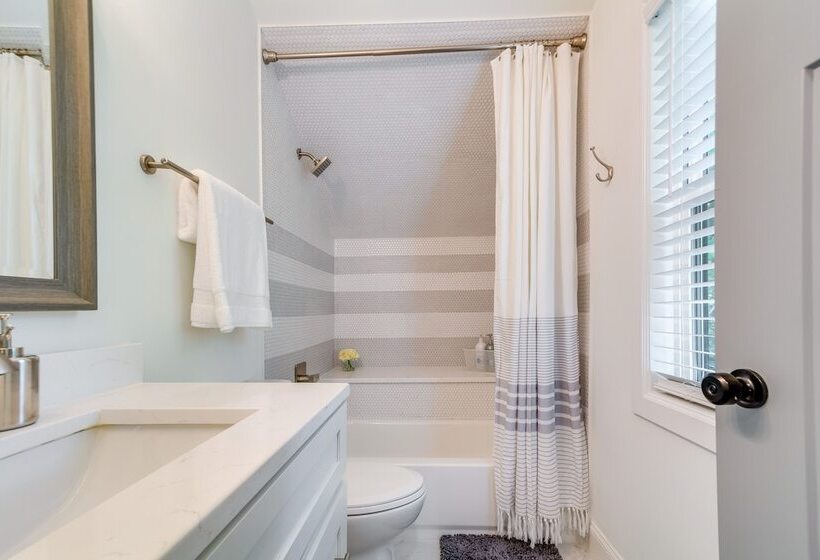 Durham Vacation Rental: 1 Mi To Duke University!