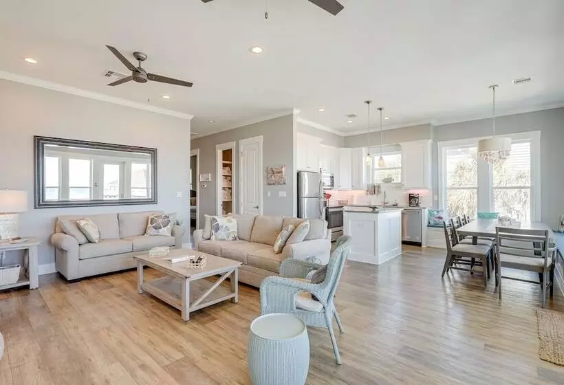 Galveston Home W/ Outdoor Shower: Steps To Beach!