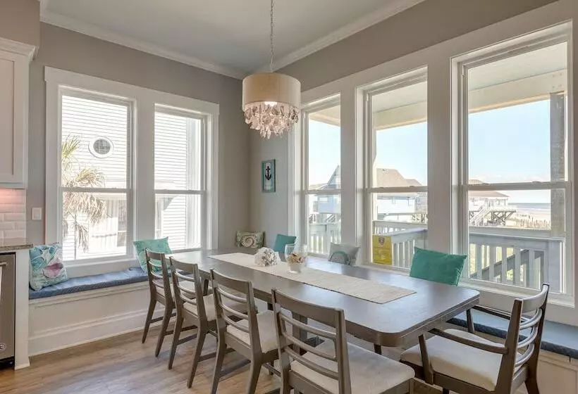 Galveston Home W/ Outdoor Shower: Steps To Beach!