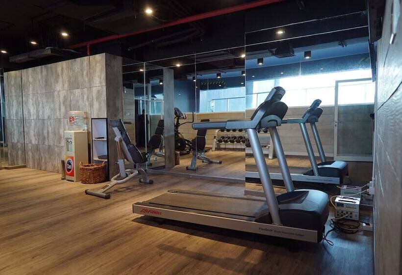 Grand Swiss Belhotel Darmo