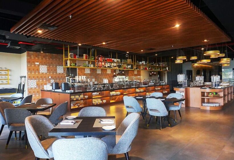 Grand Swiss Belhotel Darmo