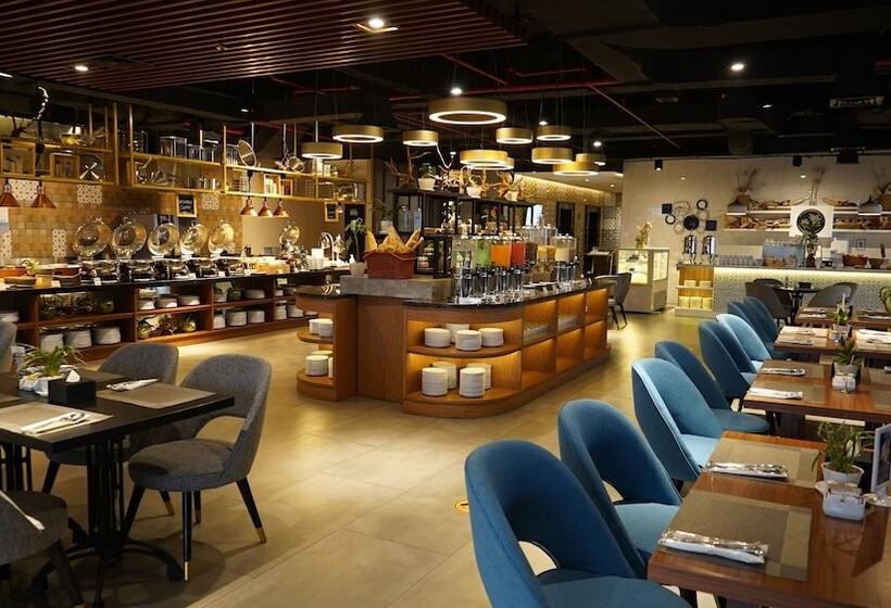 Grand Swiss Belhotel Darmo