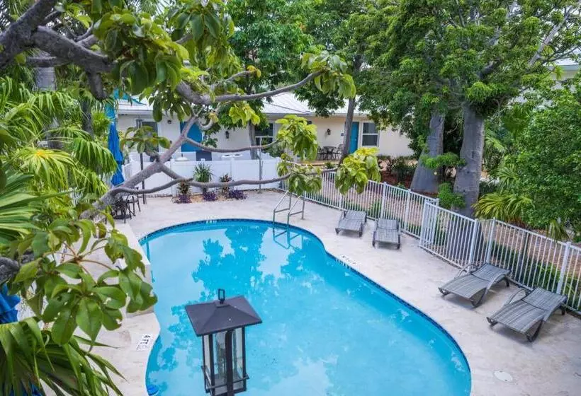 هتل Seaside Villas
