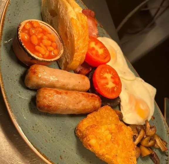 هتل The Royal Bar & Shaker