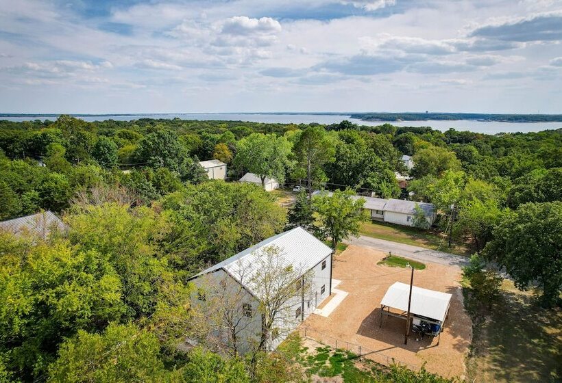 Lake Texoma Vacation Rental: 1 Mi To Boat Ramp!