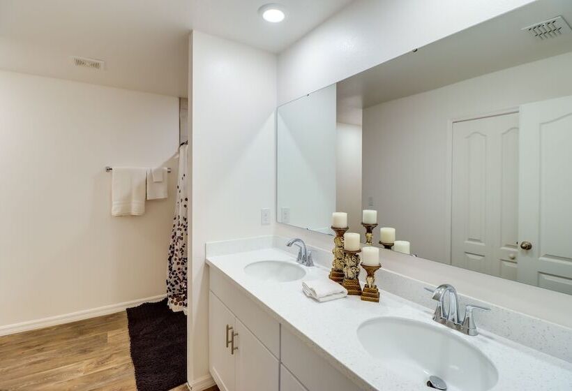 Laptop Friendly Citrus Springs Home Near Golfing!