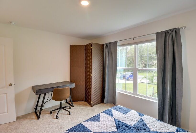 Laptop Friendly Citrus Springs Home Near Golfing!