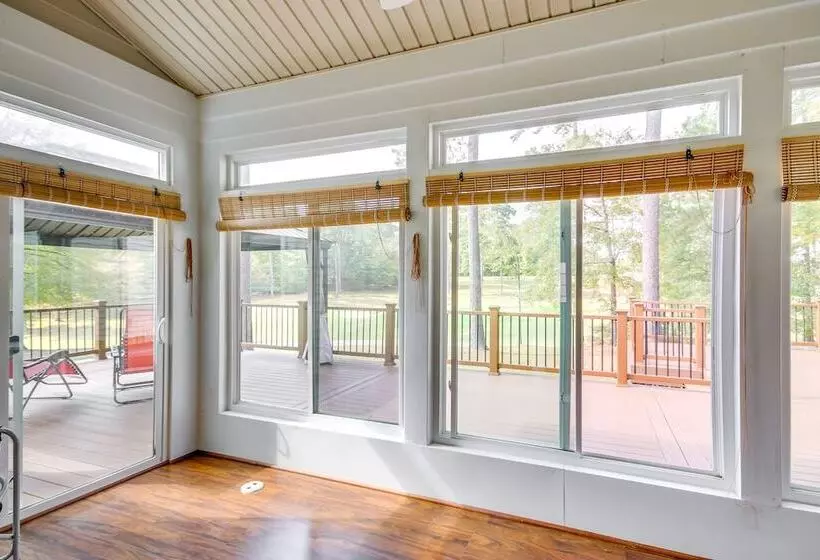 Mccormick Home: Monticello Golf Club Getaway!