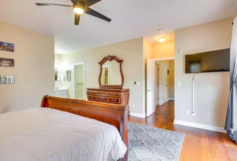 Mccormick Home: Monticello Golf Club Getaway!