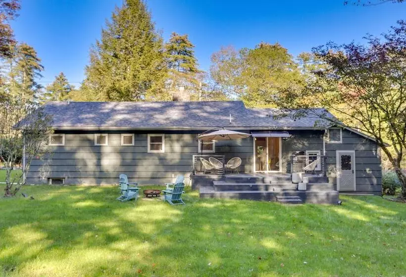 Narrowsburg Home W/ Backyard Near Delaware River!