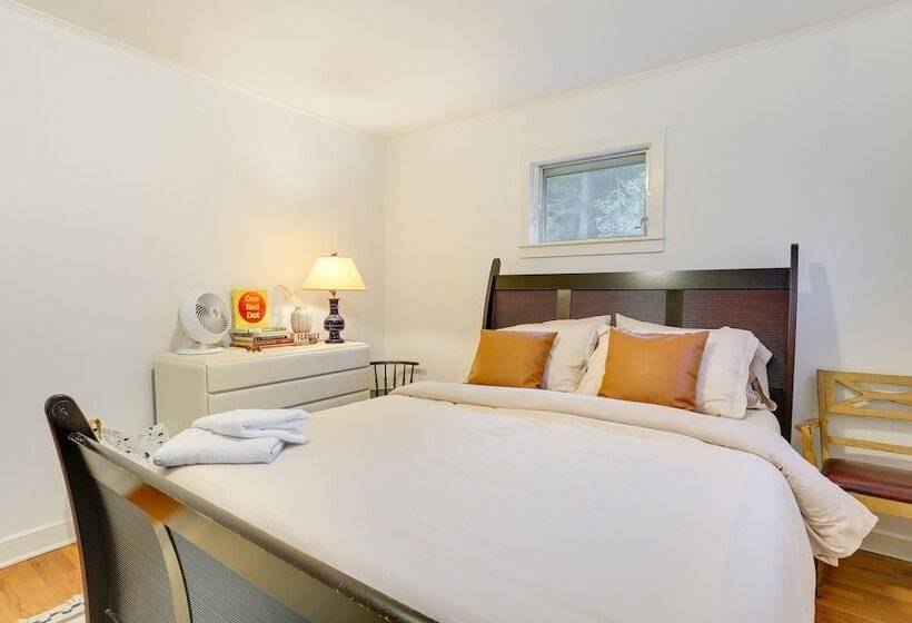 Narrowsburg Home W/ Backyard Near Delaware River!