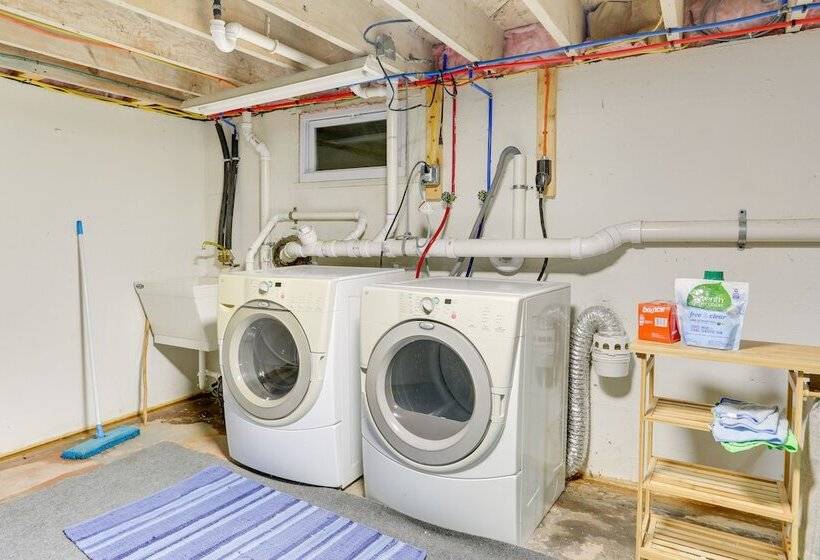 Narrowsburg Home W/ Backyard Near Delaware River!