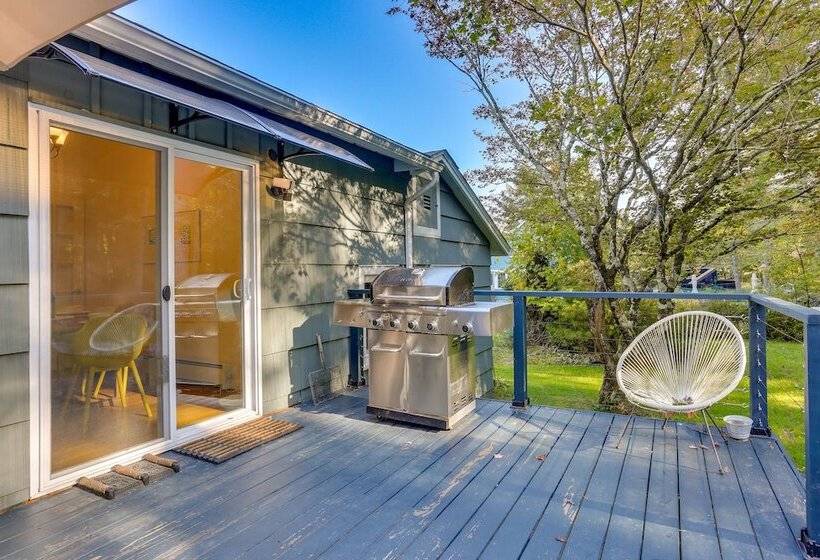 Narrowsburg Home W/ Backyard Near Delaware River!