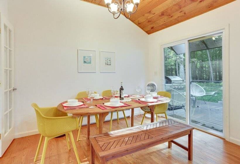 Narrowsburg Home W/ Backyard Near Delaware River!