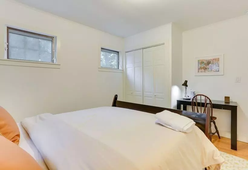 Narrowsburg Home W/ Backyard Near Delaware River!