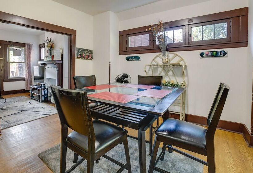 Pet Friendly Pittsburgh Home ~ 9 Mi To Downtown!