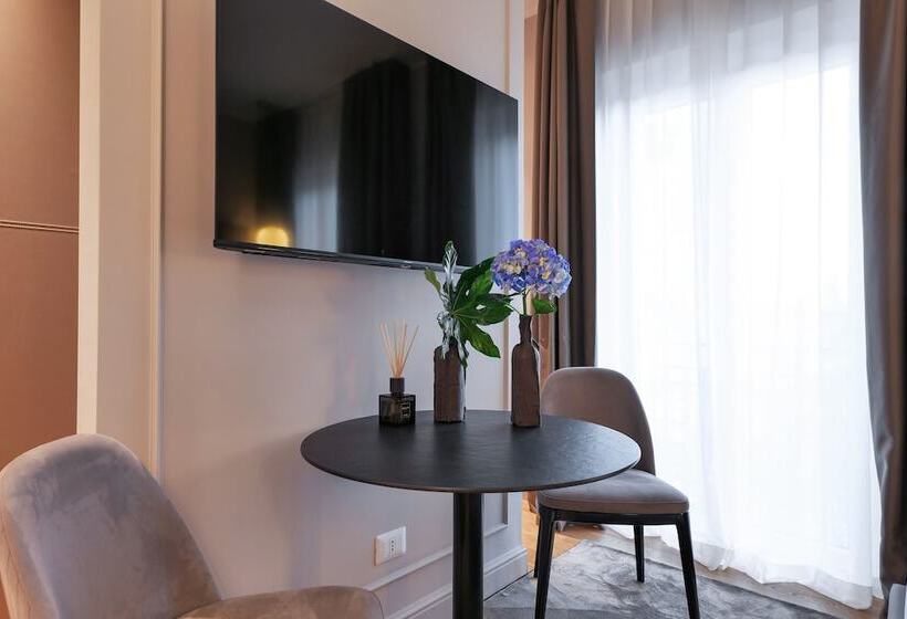 Prestige Boutique Homes Aparthotel Piazza Duomo View