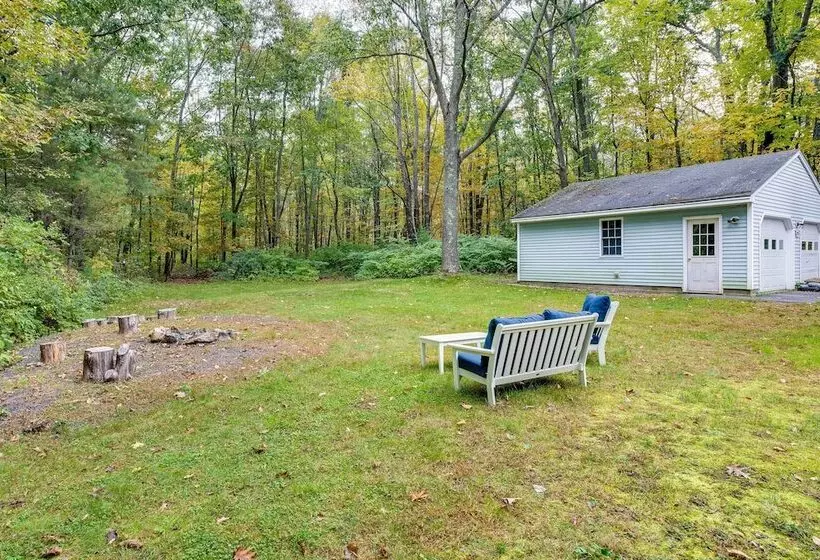 Near Beach: Pet Friendly Getaway W/ Yard