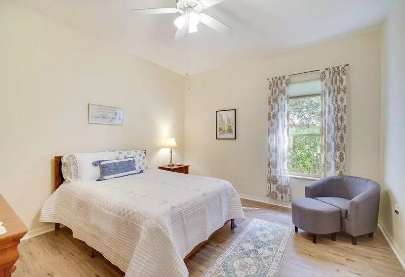 Ranch Style Florida Retreat W/ Pool & Lanai