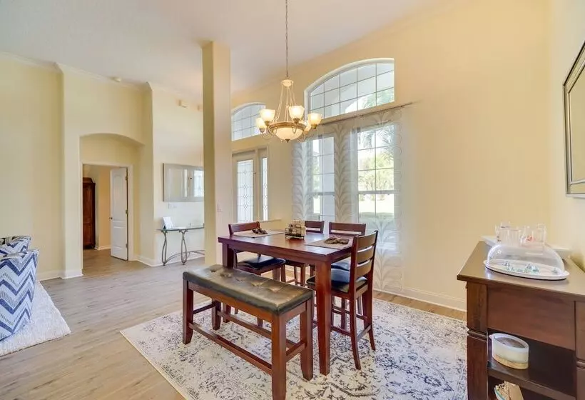 Ranch Style Florida Retreat W/ Pool & Lanai