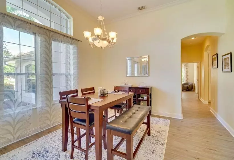 Ranch Style Florida Retreat W/ Pool & Lanai