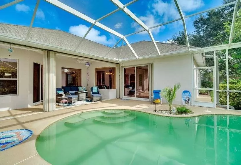 Ranch Style Florida Retreat W/ Pool & Lanai