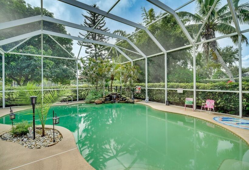 Ranch Style Florida Retreat W/ Pool & Lanai