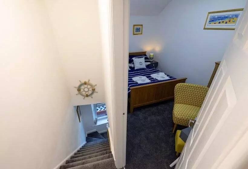 Morecambe Bay Cottage  Hot Tub/ Jacuzzi/sauna