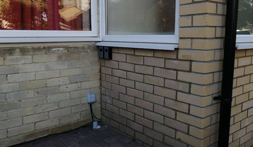 レジデンス Inviting 4 Bed House In Southampton Home Away