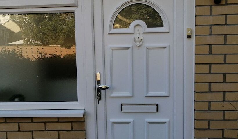 レジデンス Inviting 4 Bed House In Southampton Home Away